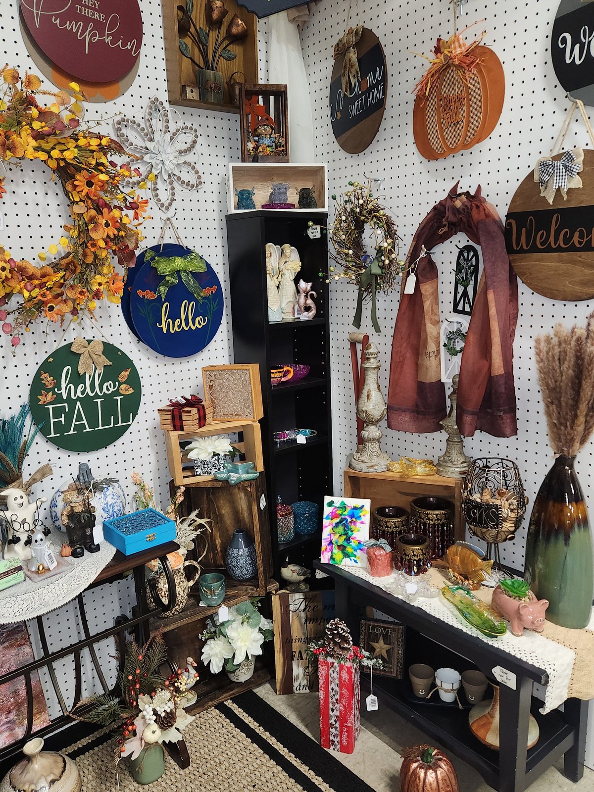 Blooms & Grain Gifts booth