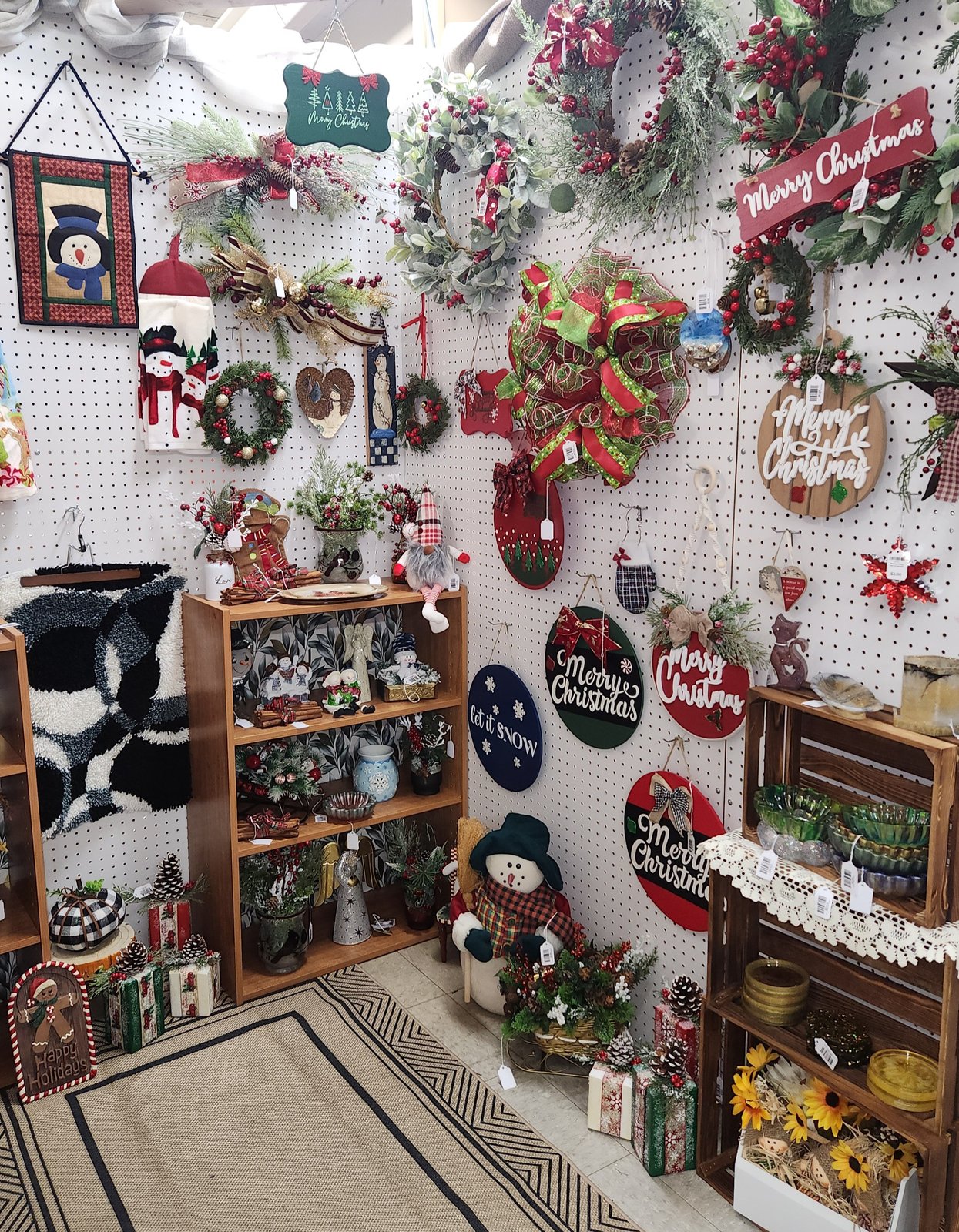 Blooms & Grain Gifts booth