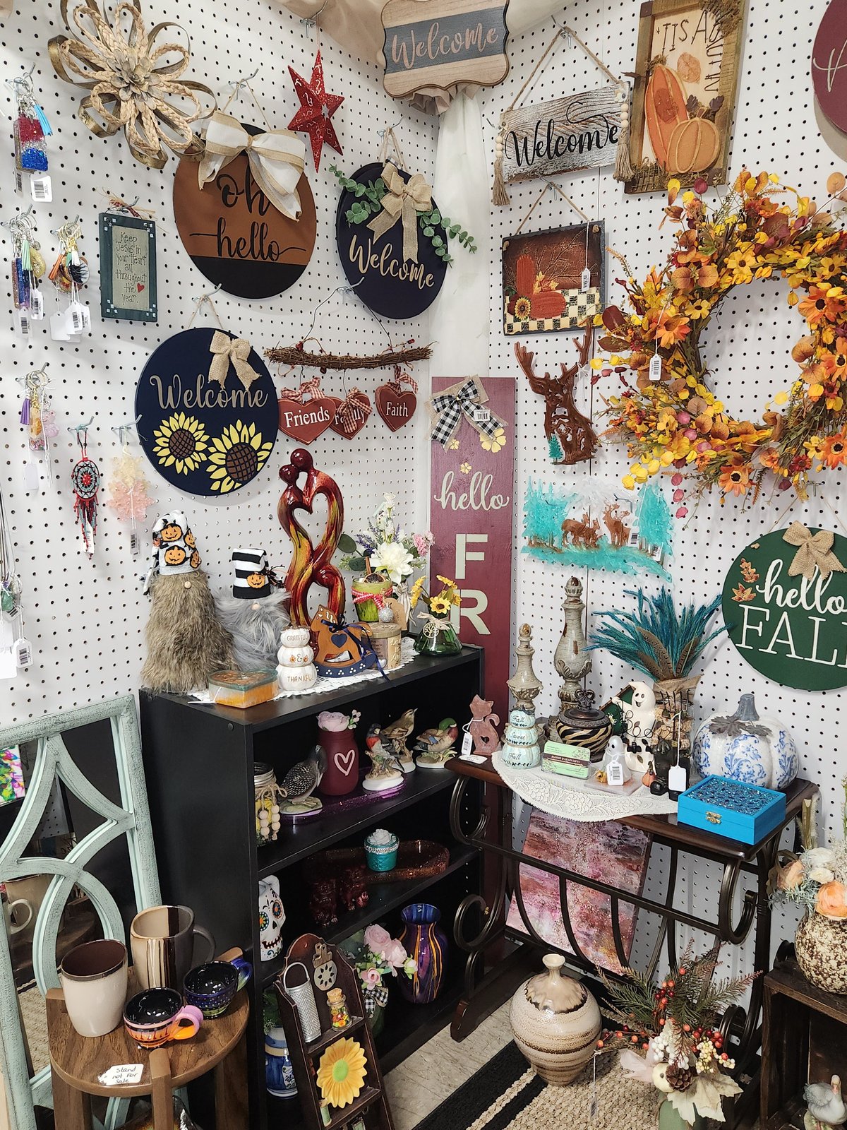 Blooms & Grain Gifts booth