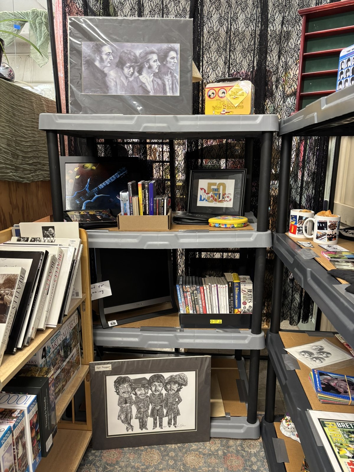 The 2 J's booth