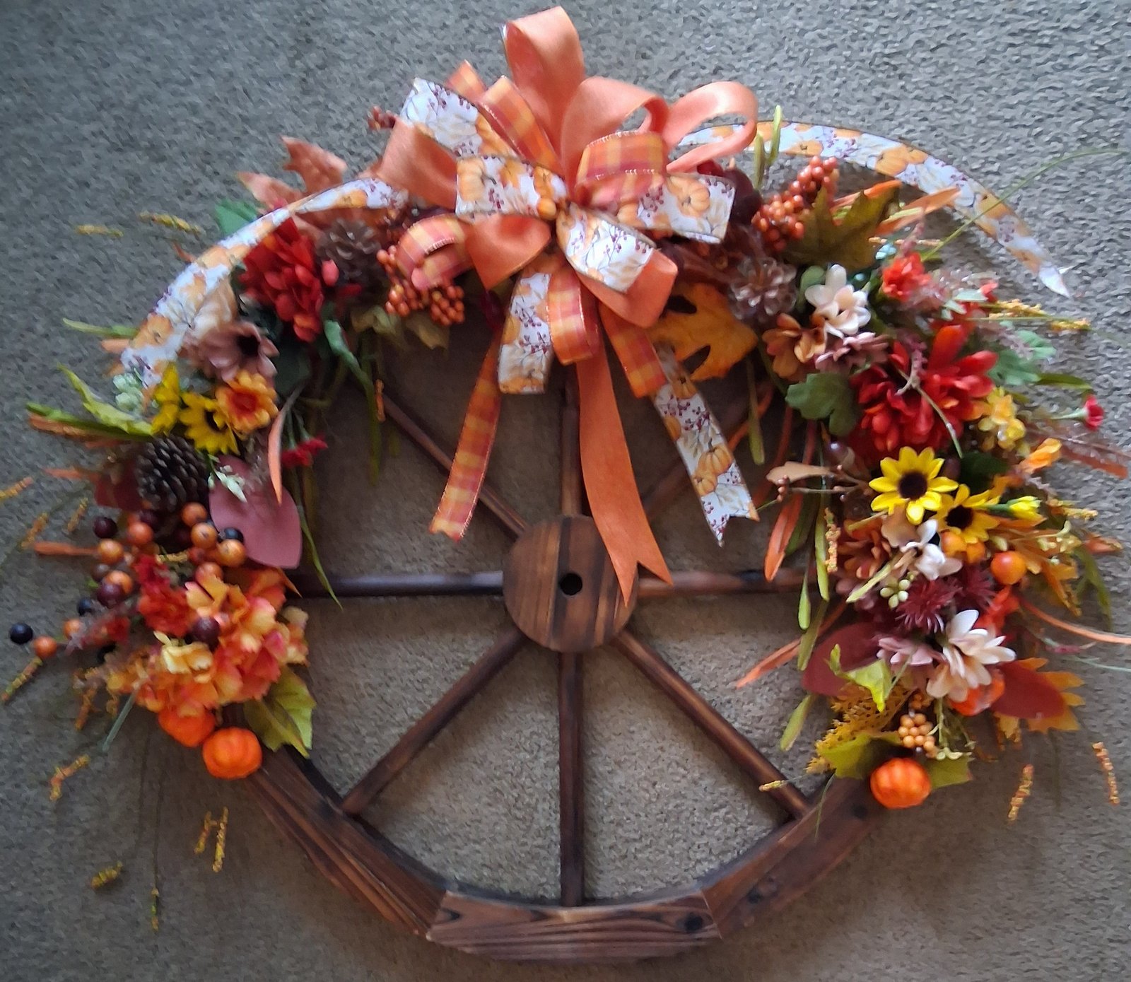 Wreaths by GibbyGal booth