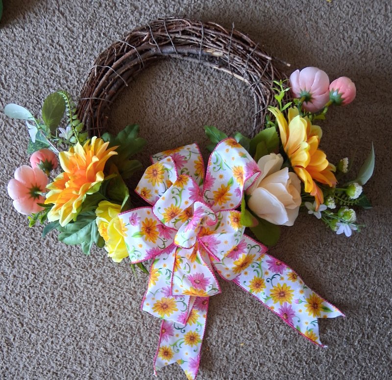 Grapevine summer wreath