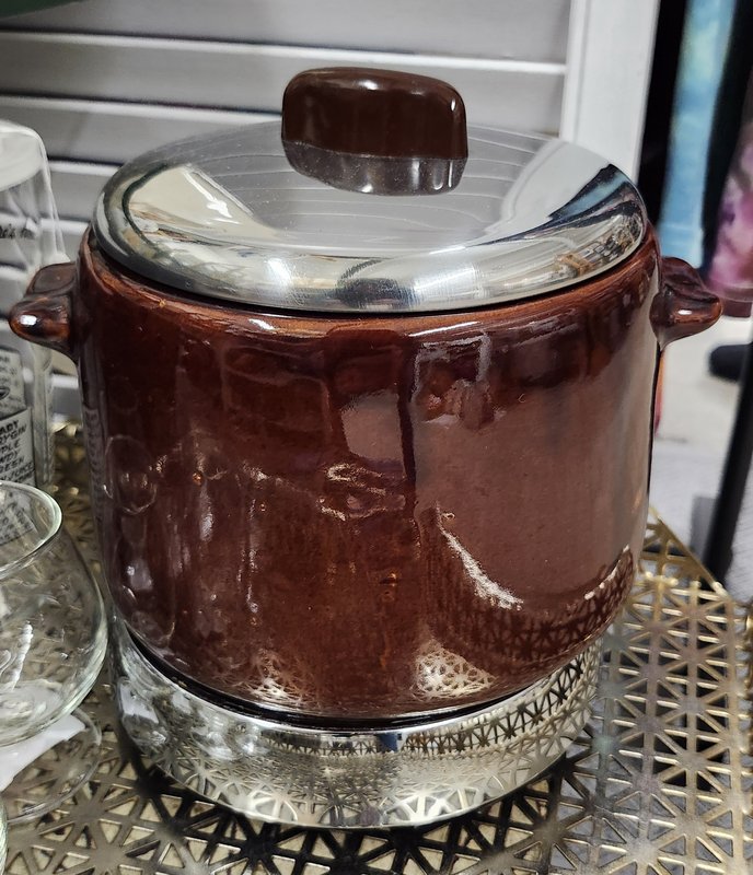 Vintage WORKING West Bend Bean Pot w/Hot Plate