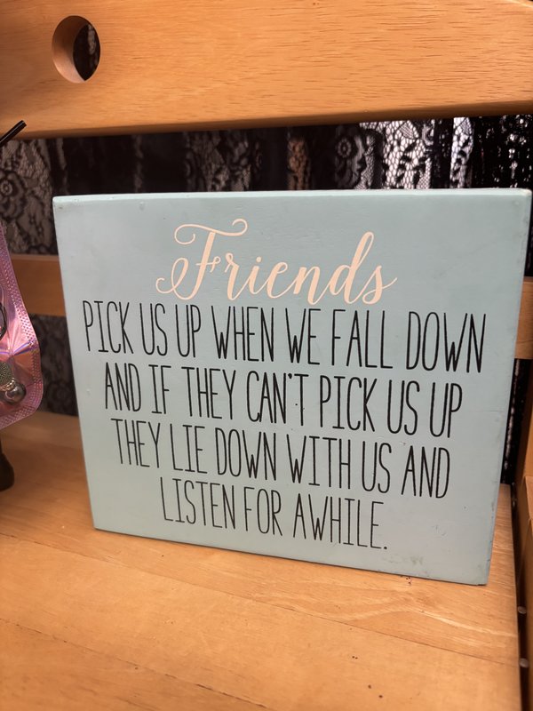 Friends Sign 1