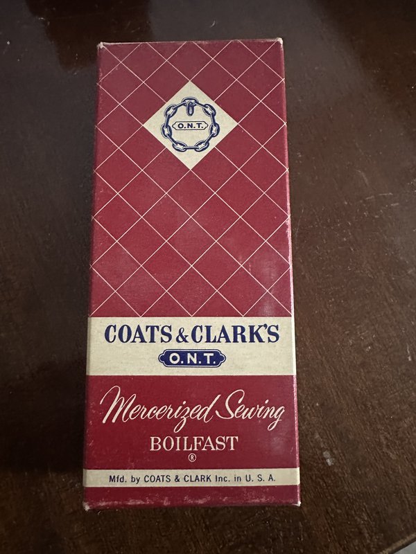 Coats & Clark’s ONT Box Of 12 Sewing Thread Spools