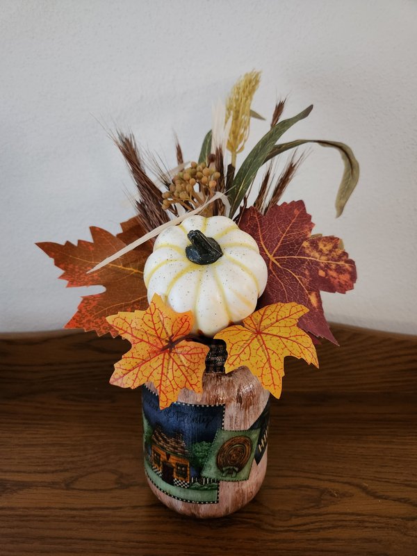 Printed jar pumpkin floral