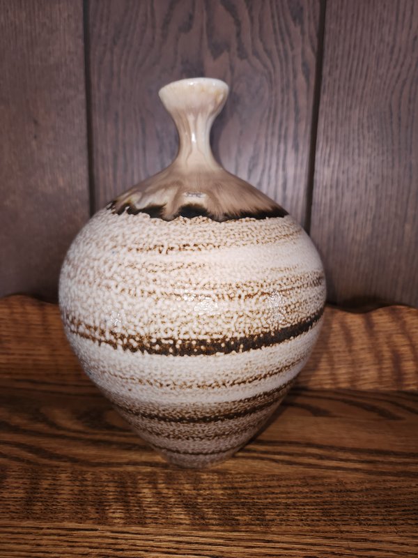 Brown stripe vase decor