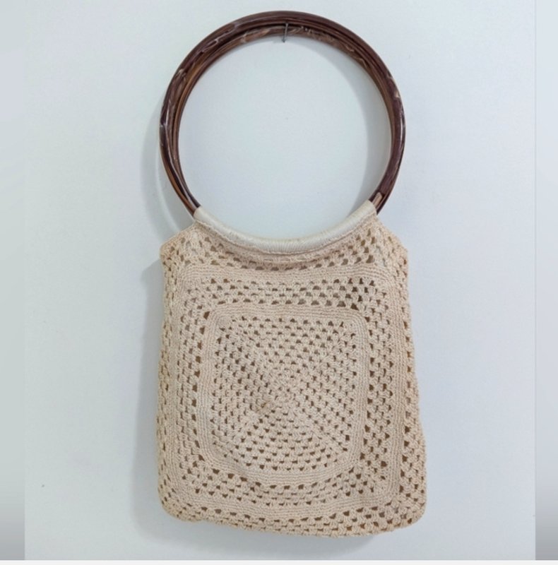 Macrame purse