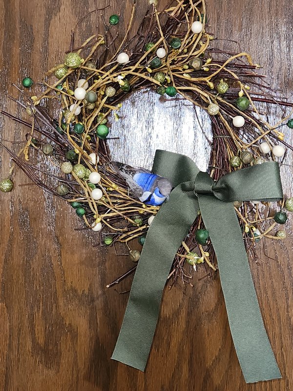 12" Green wreath with blue bird