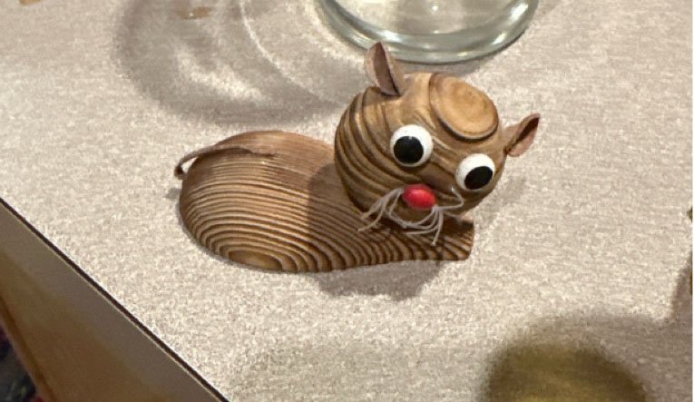 Little Wooden cat