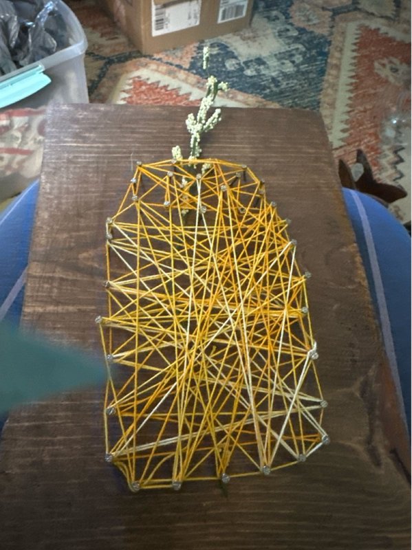 String art vase