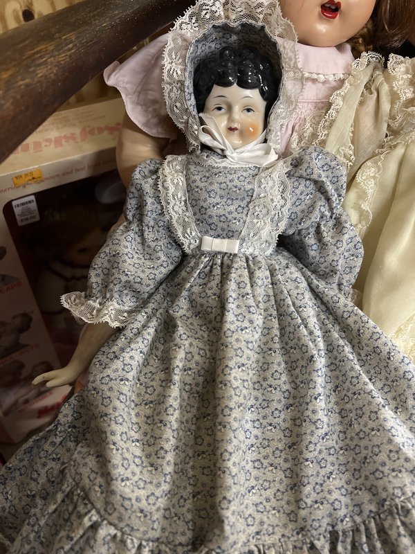 Chinahead Doll