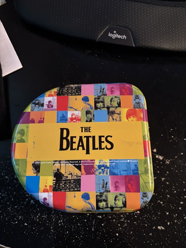 Jn Beatles Tin CD Case