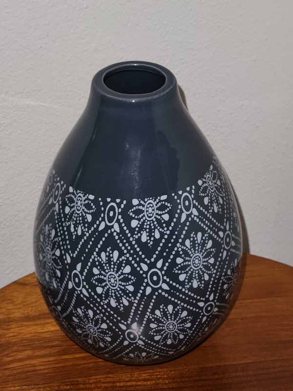 Gray and white vase