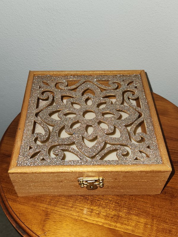 Glitter top wood box