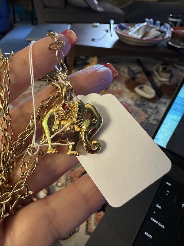elephant necklace