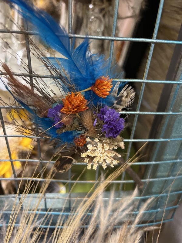 Floral Feather Embellishment
