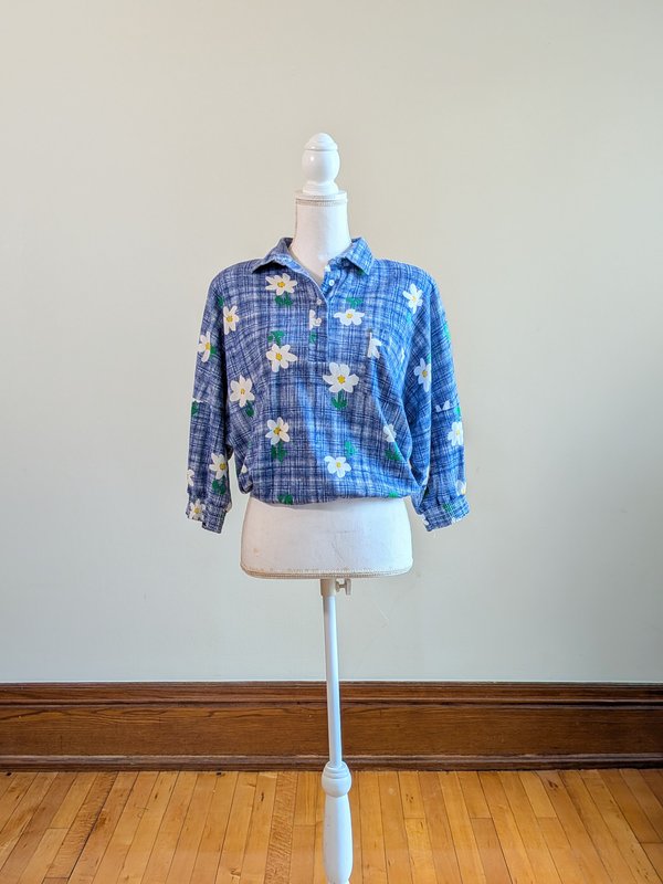 Vintage daisy top