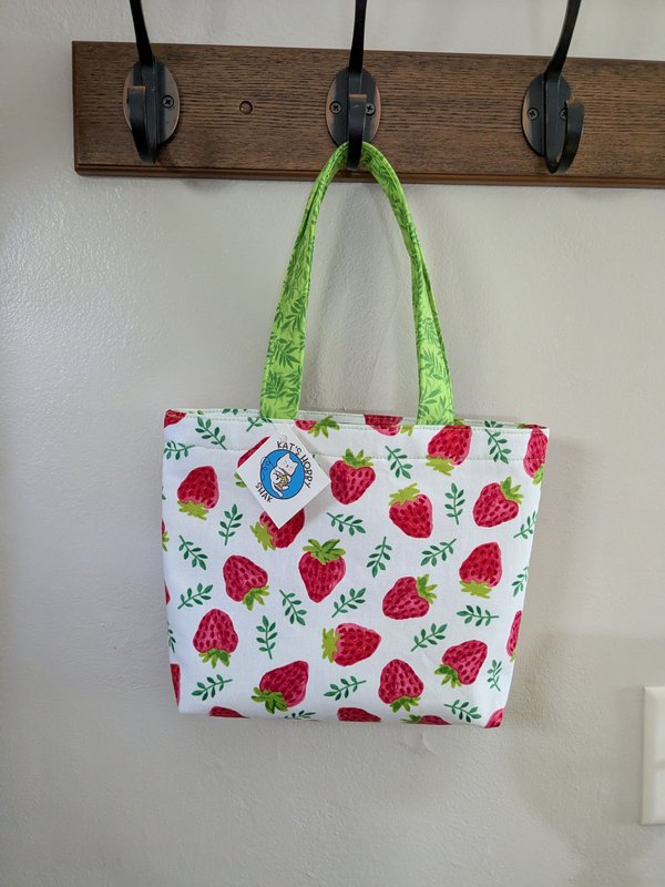 Tote Bag ~ Strawberries