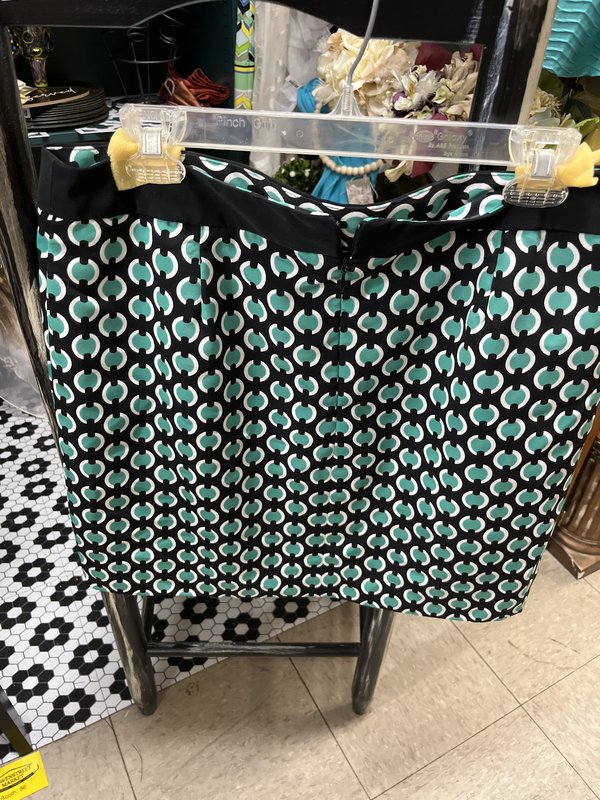 Geometric Print Sleeveless Dress