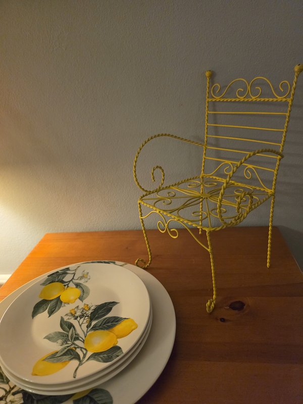 Vtg Metal Chair/Plant Stand