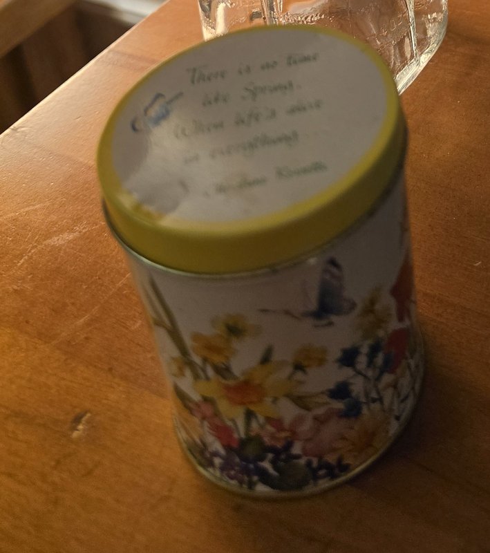 Floral Tin