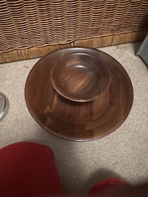 Wooden tier tray