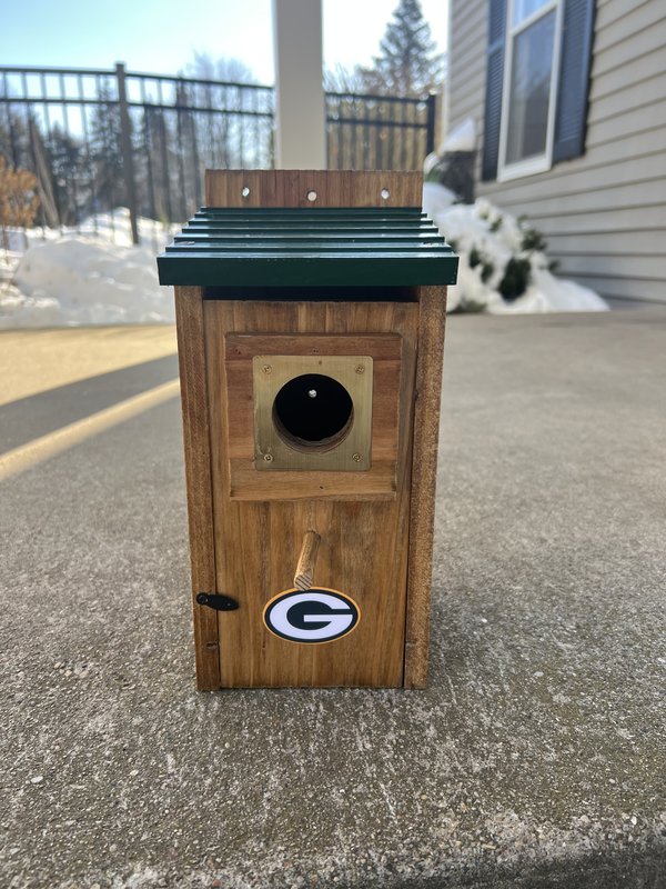 Cedar Green Bay Packers Birdhouse