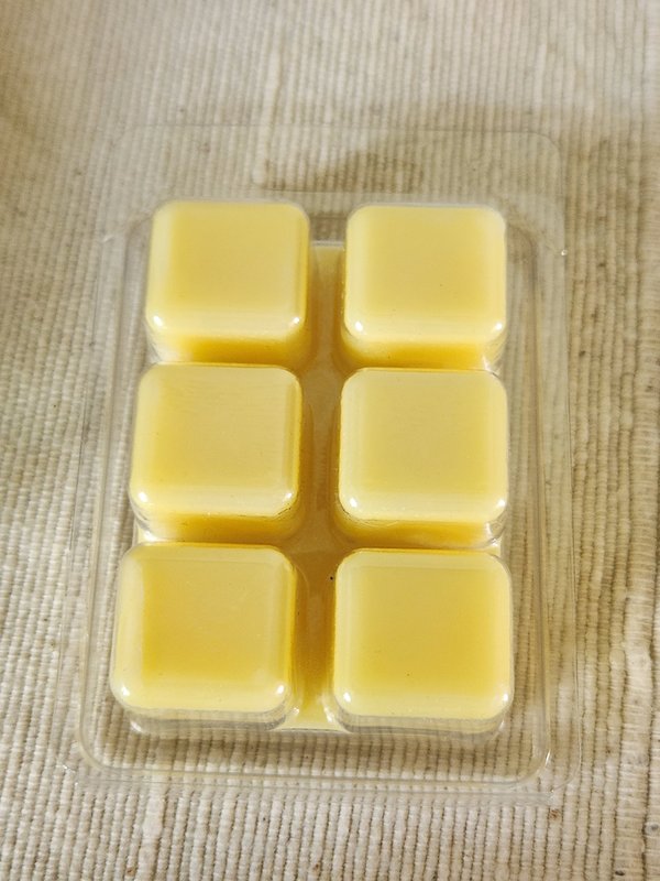 "Amber Vanilla" wax melts