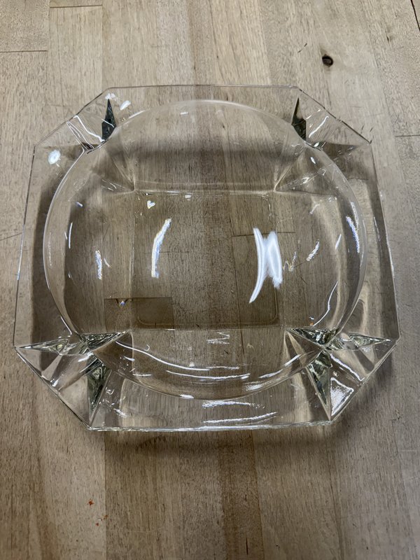 Heavy 8” Ashtray