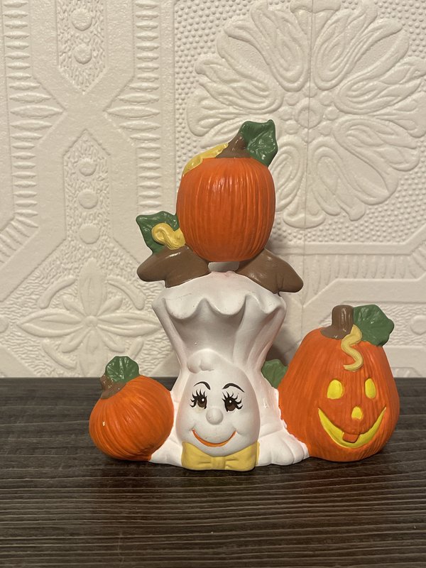 Halloween Ghost Pumpkin Figurine