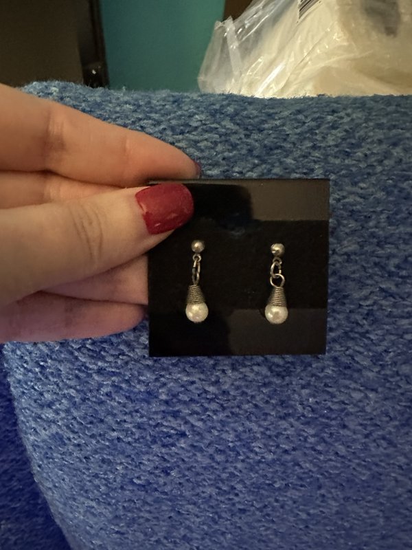 pearl earrings