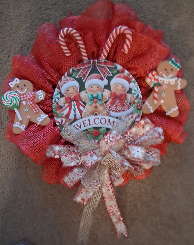 Gingerbread Christmas Mesh Wreath