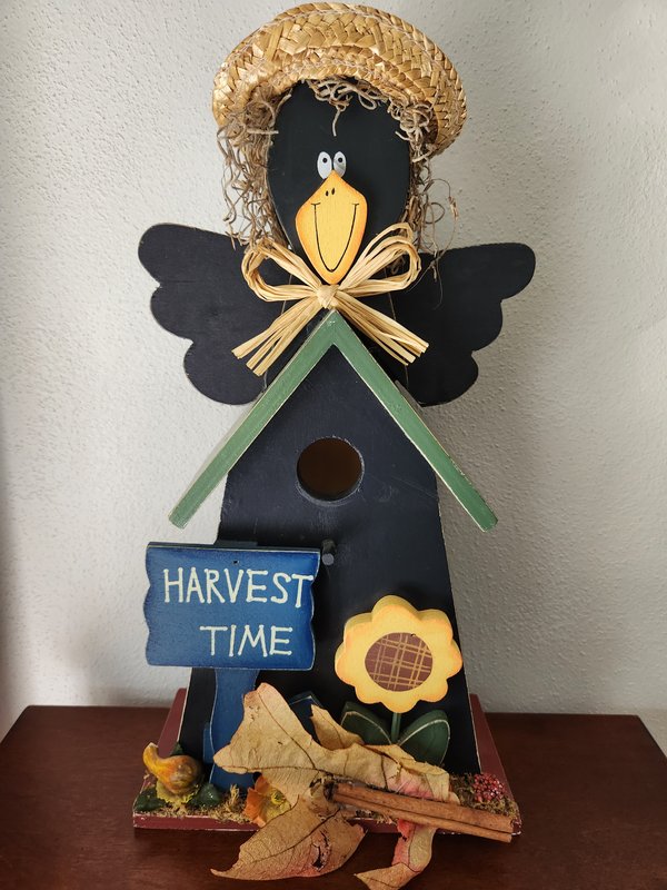 Black Crow Harvest birdhouse decor