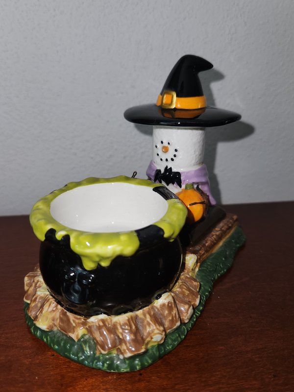 Ceramic Smores witch Halloween