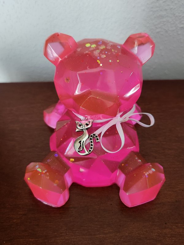 Teddy bear resin figurine