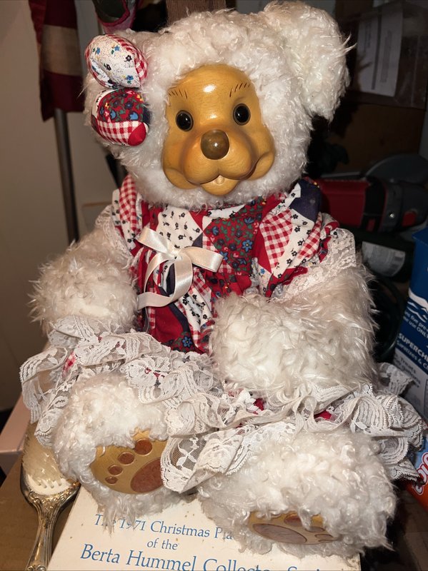 Robert Raikes Becki Bear