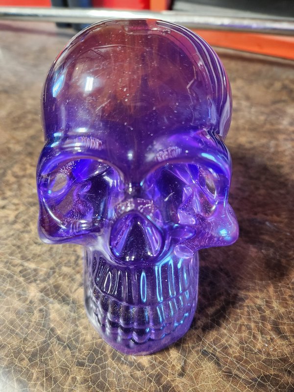 Purple skull, resin