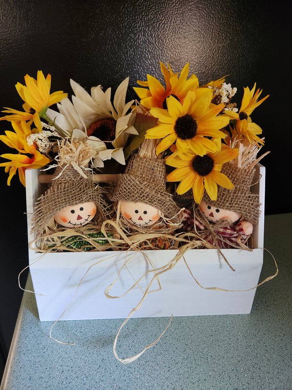 Scarecrow floral box