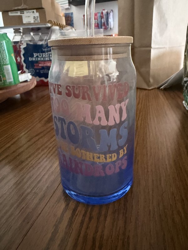 Storms Glass Cup w/ lid & straw