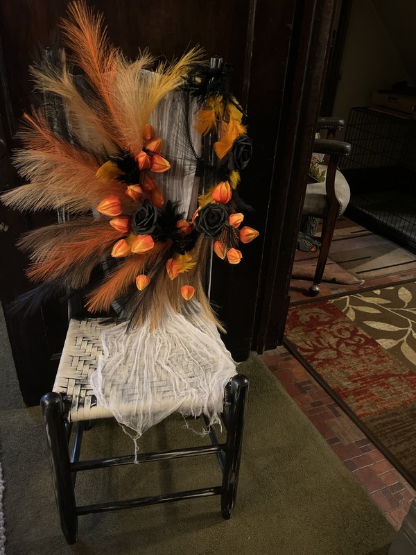 Halloween Feather chair
