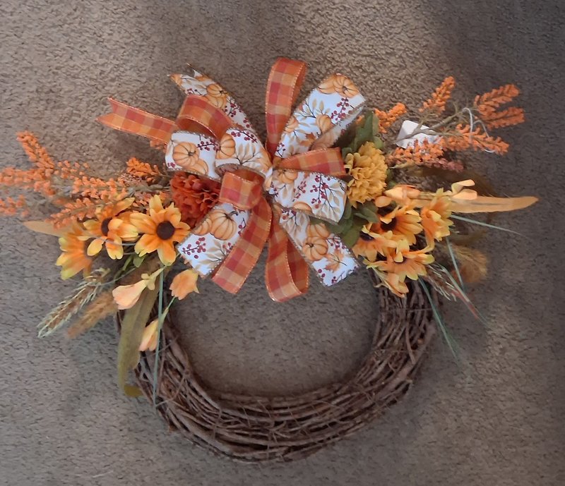 Fall Pumpkin Grapevine Wreath