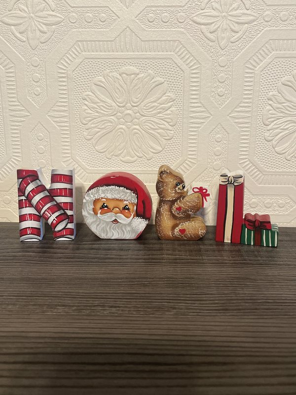 Hand-Painted Wooden Noel Shelf Sitter