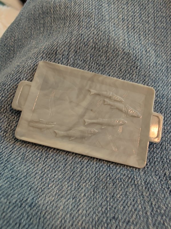 Cracker Jack Gray Plastic Fish Tray
