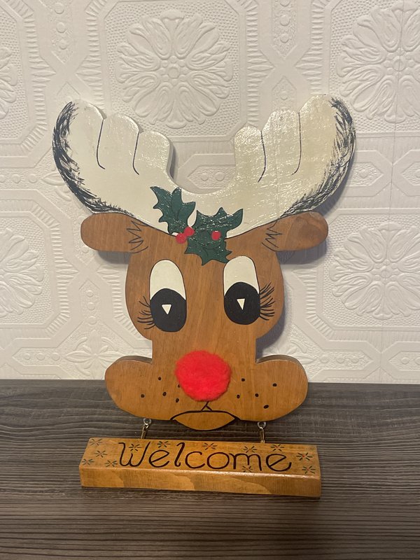 Wooden Reindeer Welcome Sign