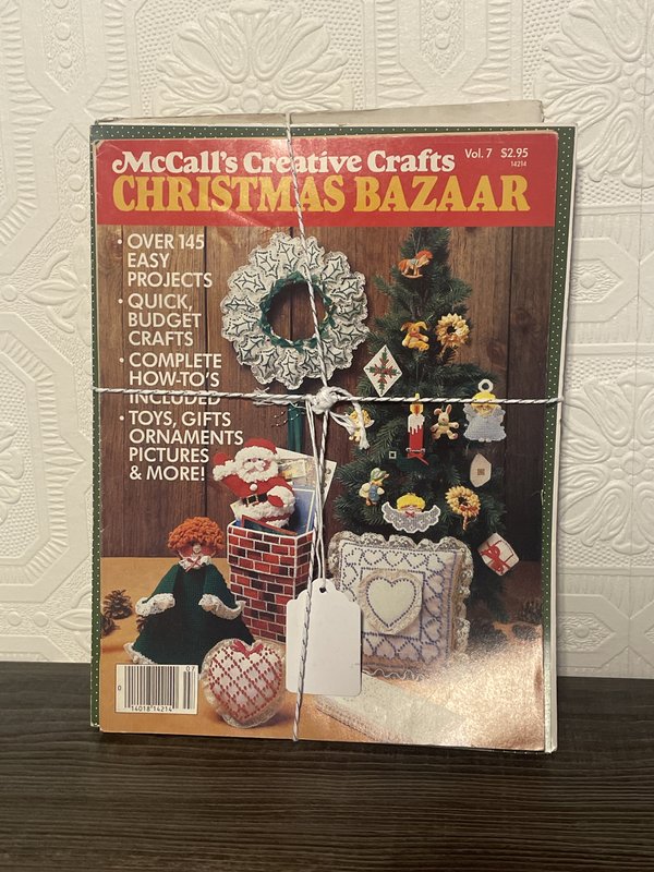 Christmas Crafting Magazine Lot