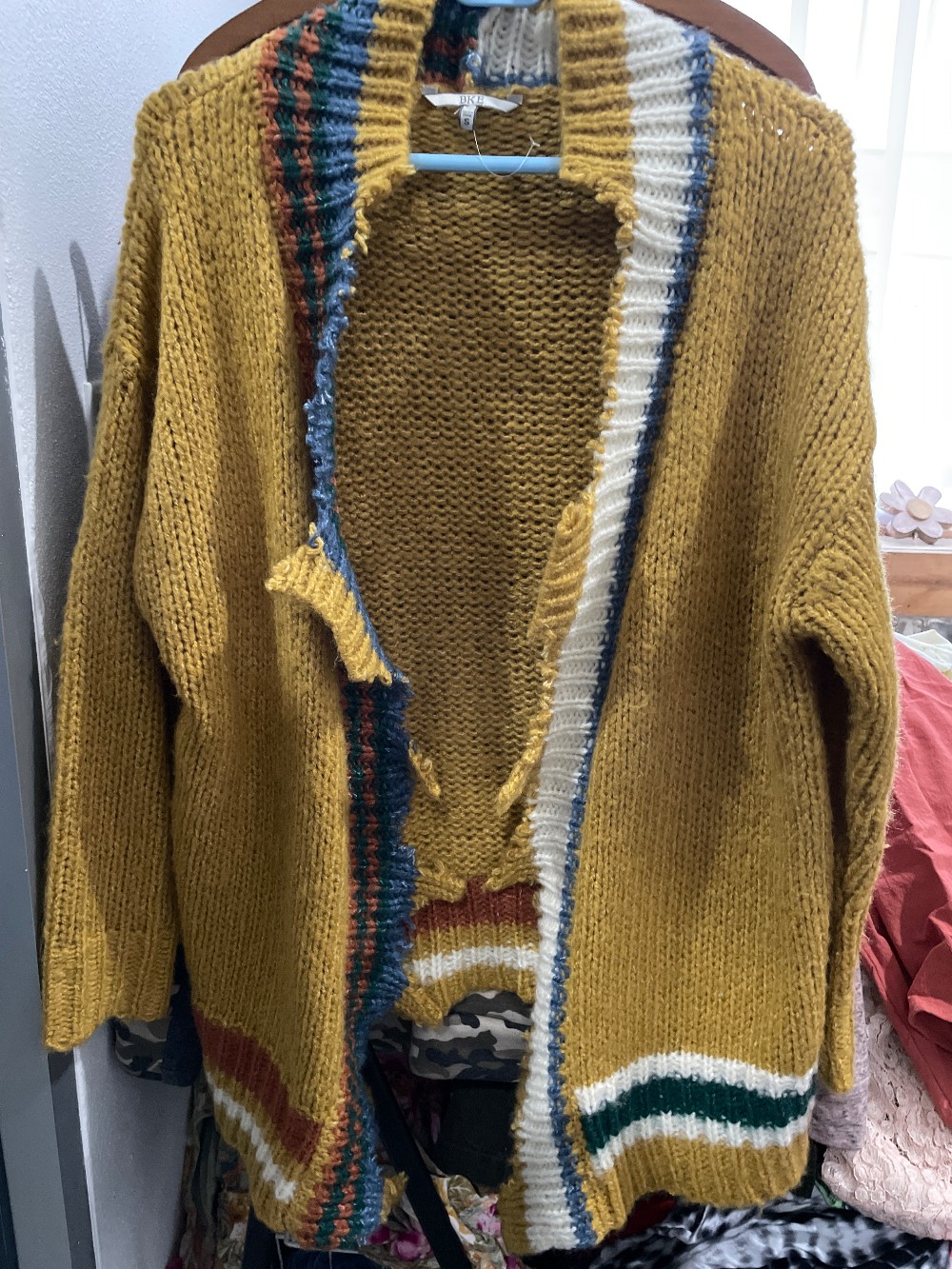 Bke sweater